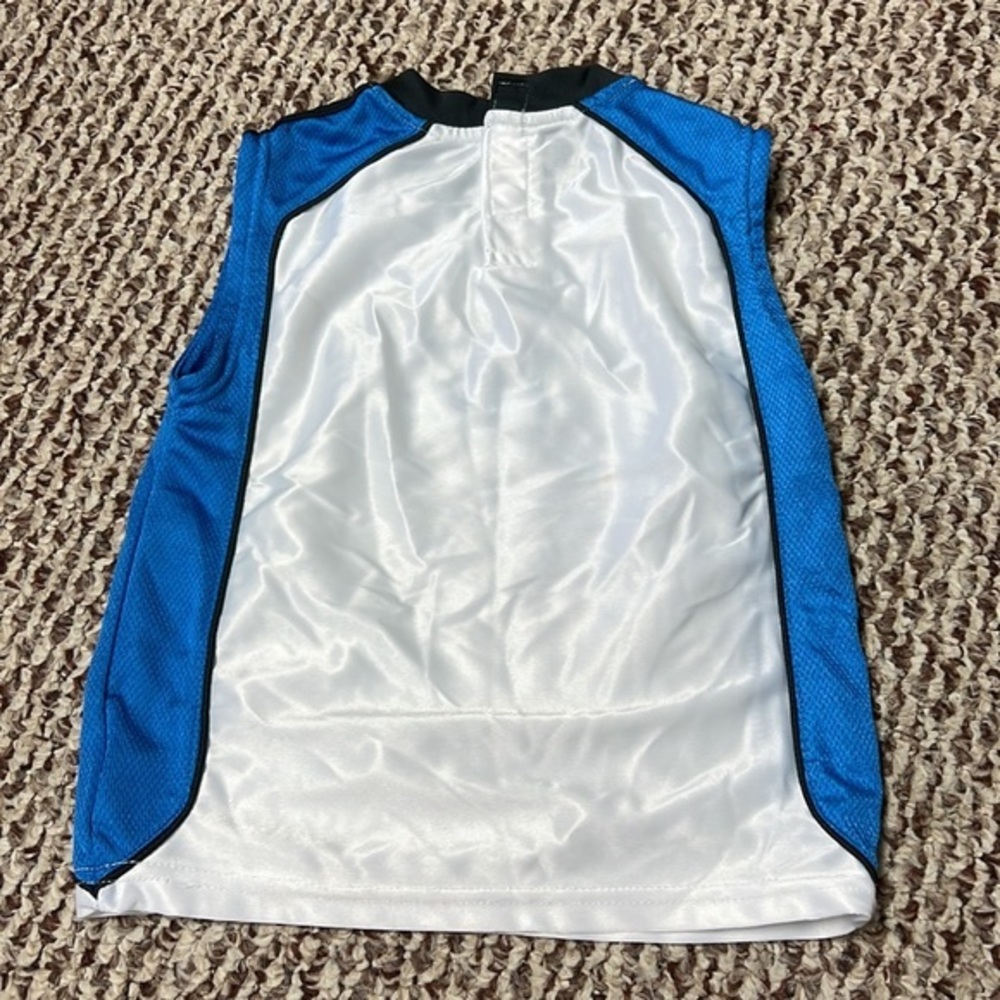 ‎Nike - Picture 4 of 8